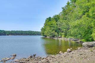 Screened Porch & Lake Access! Tolland Haven - 2