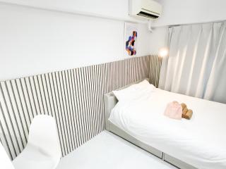Kameari 1105 Newly Renovated High Floor City View 2min to Mall 5min to Station Disney Access - 4