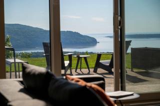 102 - Upscale Condo - River View Terrace - 9