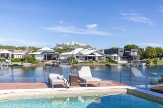 Masthead Waters - Waterfront Home Private Jetty and Pool - 0