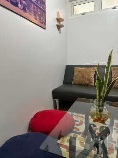 Cozy Oasis King Bed Spacious Stay- Bacolod - 4