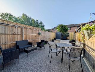 Comfortable 2bed house in Bracknell - 6
