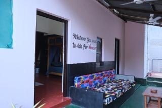 Wonder Surf Hostel - 2