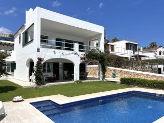 SON NOS by Som Menorca - 8