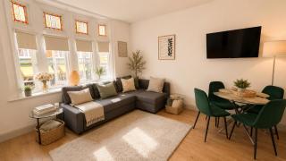 Putney Collection 2 Bed Apartments with Terrace - 7