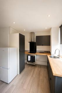 Stylish Flat in Peterborough Centre - 2