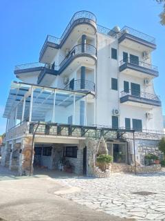 Hotel Artisti Radhime - Vlora - 3