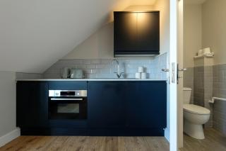 The Willow Apartments - 8