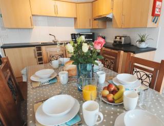 8 St Marys Court Tenby - 9