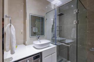 Boulevard Residence Suite, 3 - 5