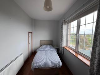Modern Tramore Townhouse - Beach, Golf & Greenway - 5