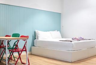 Luna & Loft - Urban Stay Old Town Bangkok - 3