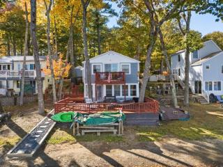 Waterfront w/ Prvt Dock & Firepit | Sleeps 8 - 3