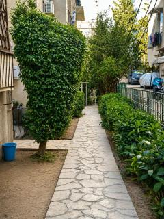 Urban Waves II - 4