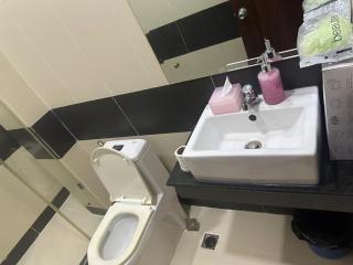 VJs Sports bar, Hotel and Apartments - 5