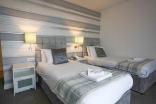 Tiffany's Hotel - 4