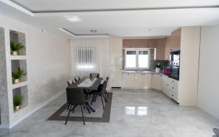 Villa Azure Sea - 1