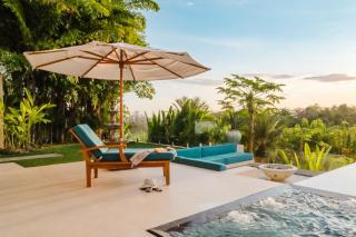 Brand NEW Designer Villa - 4