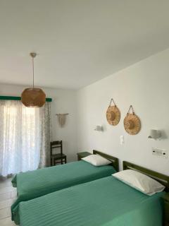 Kapares Studios & Apartments - 2