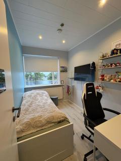 Bright & spacious family home in Keflavík - 6
