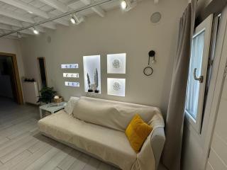 Ano Syros Orient - 1
