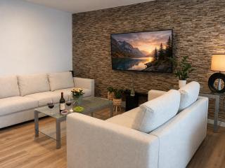Stylish & Modern Large Balcony Poole Harbour Views - 9