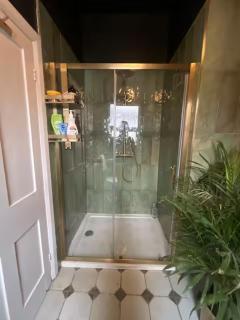 Double Room & Private Bathroom just off Penny Lane - 8