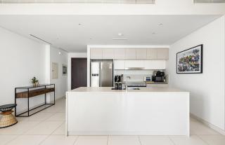 Luxury Penthouse Retreat - Private Beach, Breathtaking Palm and Marina Views - Dubai - 4