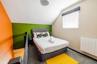 Dan Suite I Stylish 1BR Apartment I Sleeps 3 I Near Gavin and Stacey House I Barry High Street I Barry Train Station I Barry Island I WiFi I Parking and Easy Cardiff Access - 8