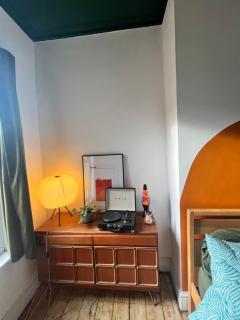 Double Room & Private Bathroom just off Penny Lane - 1