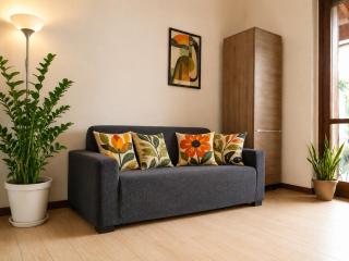 Lilly House Perfect stopover near Lake Como Switzerland and Milan - 6