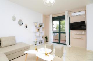 Lungomare Apartment 4 - 9