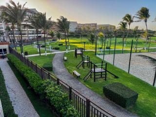 Beach Living - Ocean View - Beachfront - 2