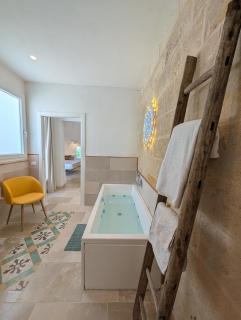 NUX Rooms & Garden - 1