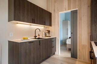 New top-floor apartment in Henningsvær - 2