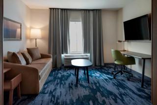Fairfield by Marriott Inn & Suites Springfield Southwest - 2