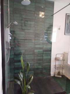 Killarney Townhouse - Guest Apartment Suite - 2