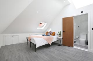 3 Bed Apartment for Contractors, Travellers, Families - 0