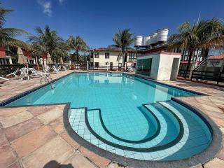 Casas no Residencial Mont Sinai com 2 ou 3 suítes (todas com ar), internet privativa 300MBPS a aproximadamento 250m da Praia de Taperapuã, condomínio com piscinas adulto e infantil, sauna, churrasqueiras e Segurança 24hrs. - 3