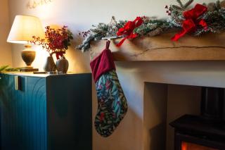 Little Apple Cottage- Free Parking, Hot tub, Fire, Town Centre - 4