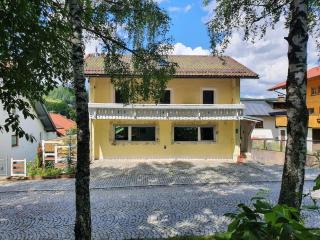 Forest Lodge, perfekt für Familie und Freunde - 0