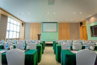 Holiday Inn Express - Ya'an City Center by IHG - 3