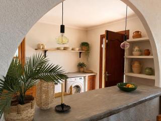 Villa with sea view & pool in Santa Susanna - 7