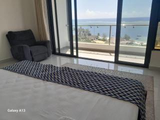 Seaview homestay on Third avenue beach apt- nyali - 0
