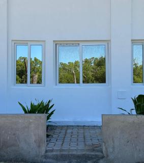 Mida creek front one bedroom - 2