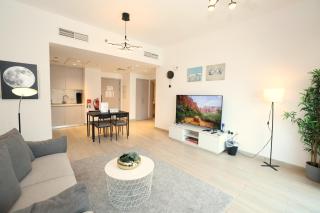Premium 1BR Retreat | Waters Edge Yas Island - 5