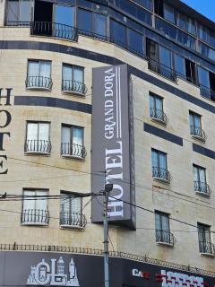 LB Hotel - 8