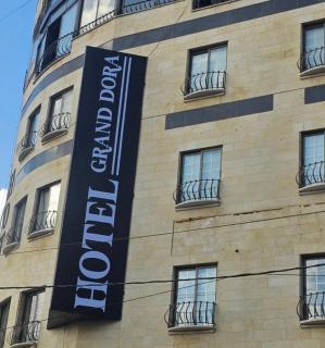 LB Hotel - 9