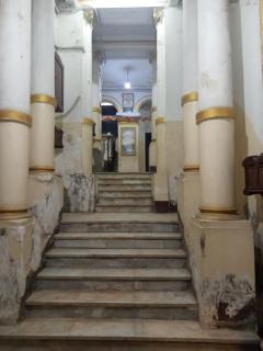 Tahrier square downtown cairo besaids AUC univ and GREECK CUMPS - 9