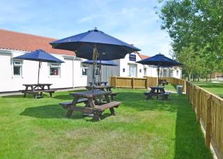 Kingswood Golf And Leisure Park - 6